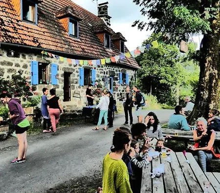 Lägenhet Des Milans Saint-Cirgues-de-Jordanne